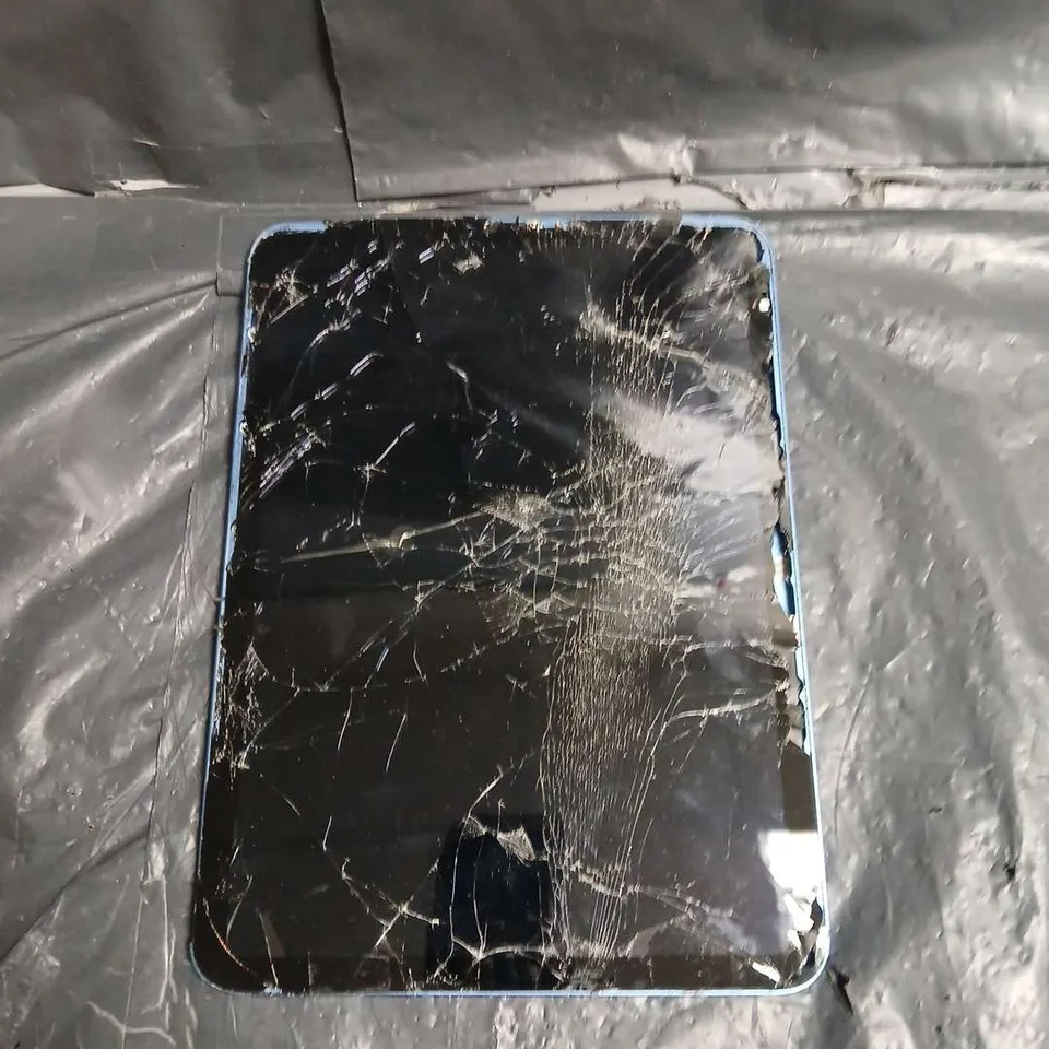 APPLE IPAD A2757 - BLUE TABLET - FOR PARTS