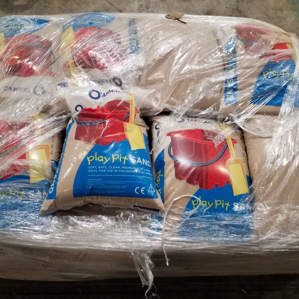 PALLET CONTAINING APPROXIMATELY 32 BAGS OF PLAY SAND