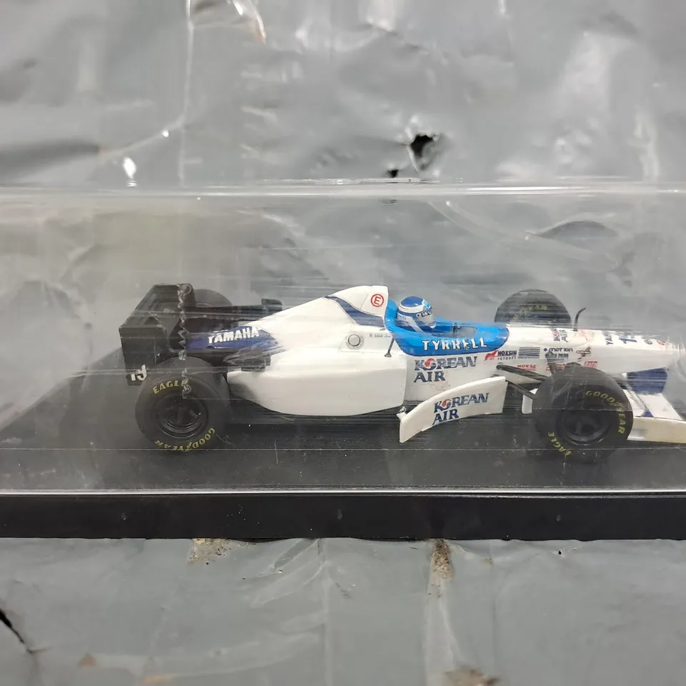 FORMULA ONE TYRRELL YAMAHA 1995 MODEL (1:43 SCALE) - UKYO KATAYAMA