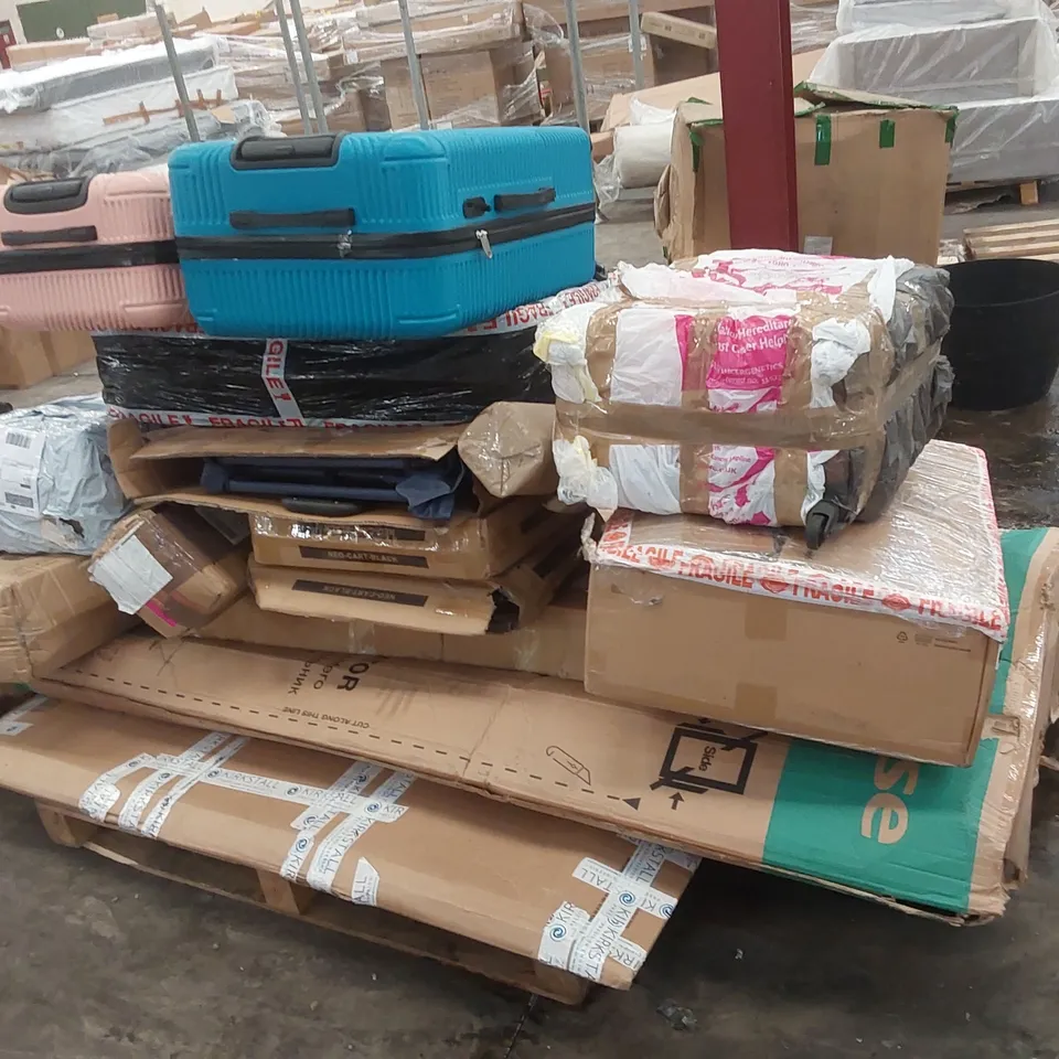 PALLET OF ASSORTED CONSUMER PRODUCTS/FURNITURE PARTS 