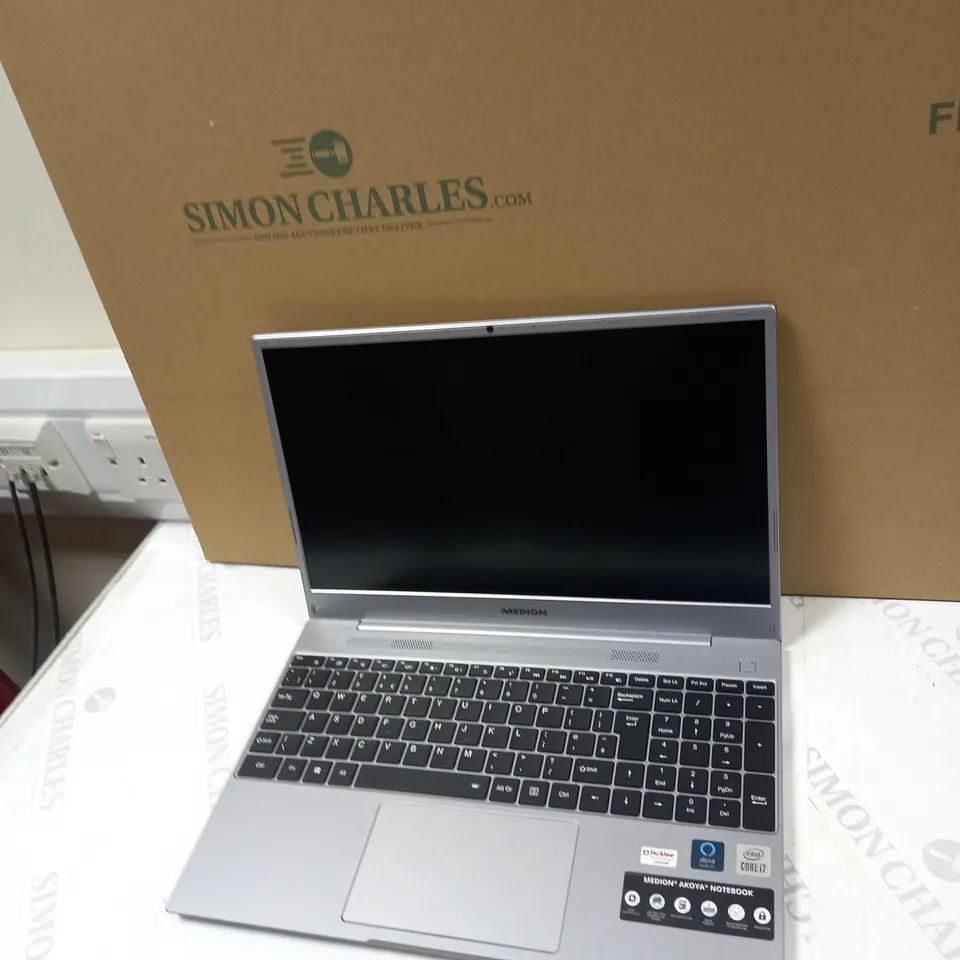 MEDION AKOYA NOTEBOOK