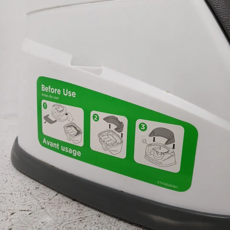 INGENUITY INFANT CAR SEAT WITH BASE (UK-COMPATIBLE)
