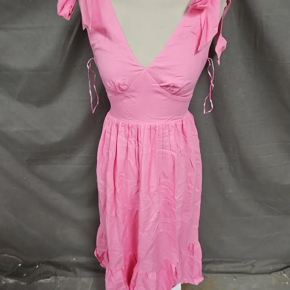 NOBODY'S CHILD COEN MIDI DRESS IN PINK SIZE 4