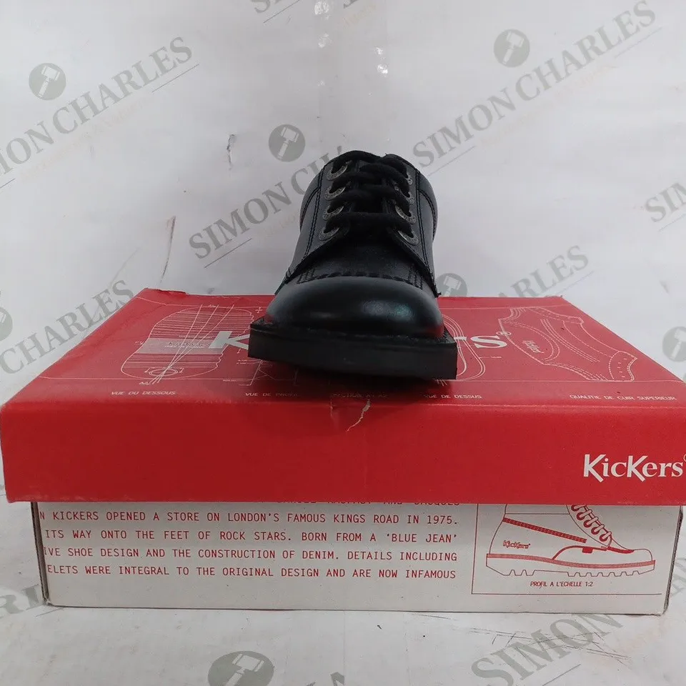 KICKERS KICK LOW J CORE IN BLACK - EU 33