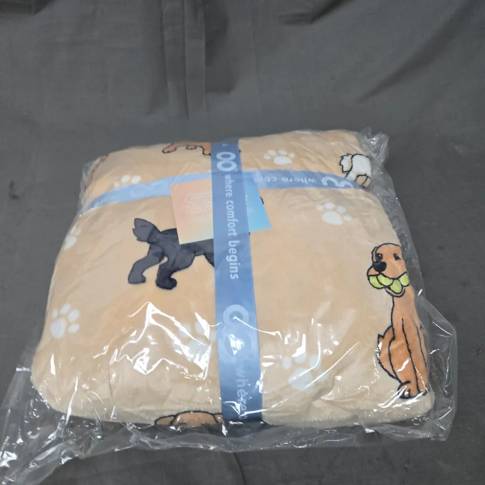 SEALED OODIE OVERSIZED HOODED BLANKET - DOGS