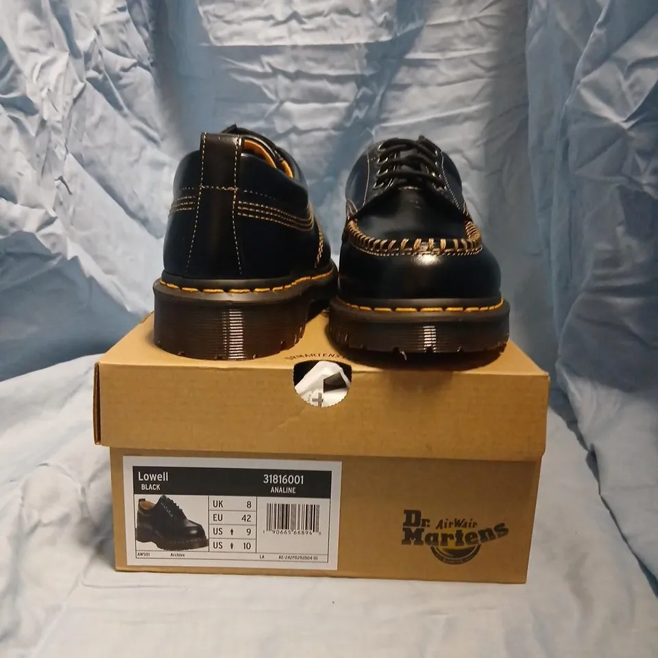 DR. MARTENS LOWELL BLACK ANILINE LEATHER BOOTS – UK 8 (EU 42) – BOXED