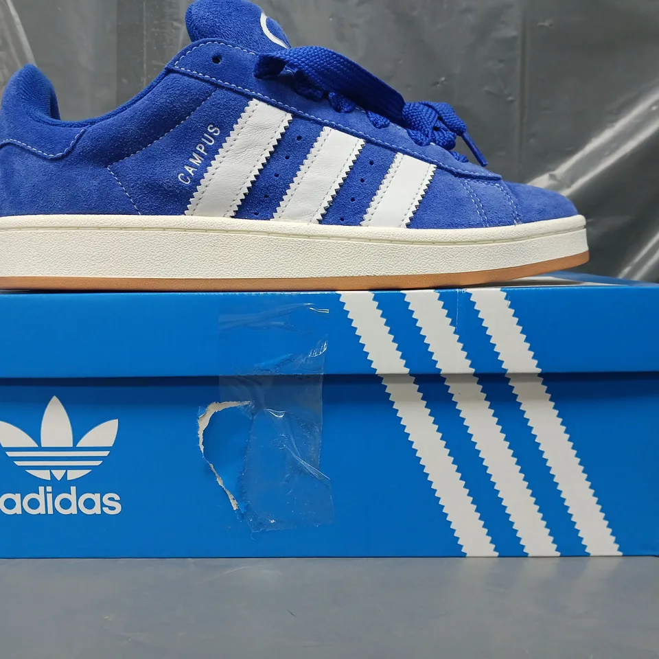 BOXED PAIR OF ADIDAS ORIGINALS CAMPUS 00S SHOES IN BLUE/WHITE UK SIZE 8.5