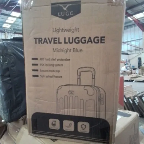 BOXED LIGHTWEIGHT TRAVEL LUGGAGE SUITCASE IN MIDNIGHT BLUE 