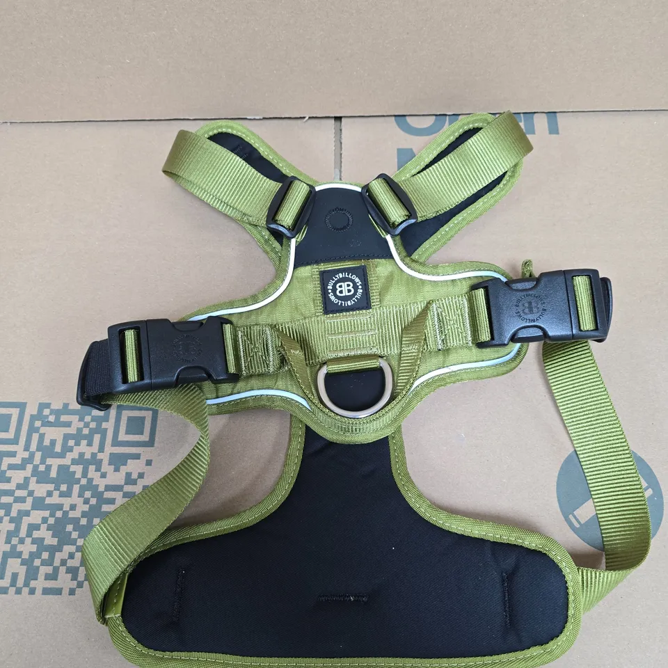 BULLYBILLOWS HURRICANE HARNESS GREEN – SIZE D