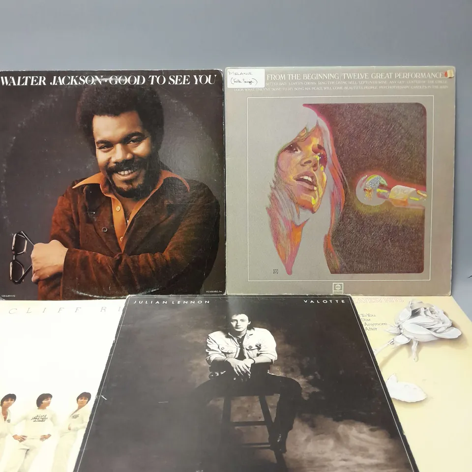 10 ASSORTED VINYL RECORDS TO INCLUDE WALTER JACKSON GOOD TO SEE YOU, CLIFF RICHARD EVER FACE TELLS A STORY, JULIAN LENNON VALOTTE, ETC