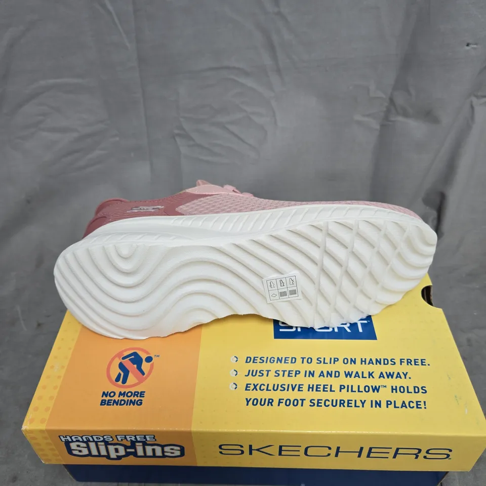 SKECHERS SLIP INS PINK TRAINERS SIZE 6 BOXED