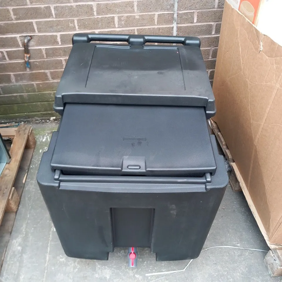BOXED AMER BOX INSULATED ICE CADDY 110L VOLUME 