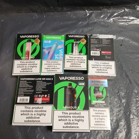 APPROXIMATELY 15 ASSORTED E-CIG PRODUCTS AND ACCESSORIES TO INCLUDE VAPORESSO, INNOKIN ETC