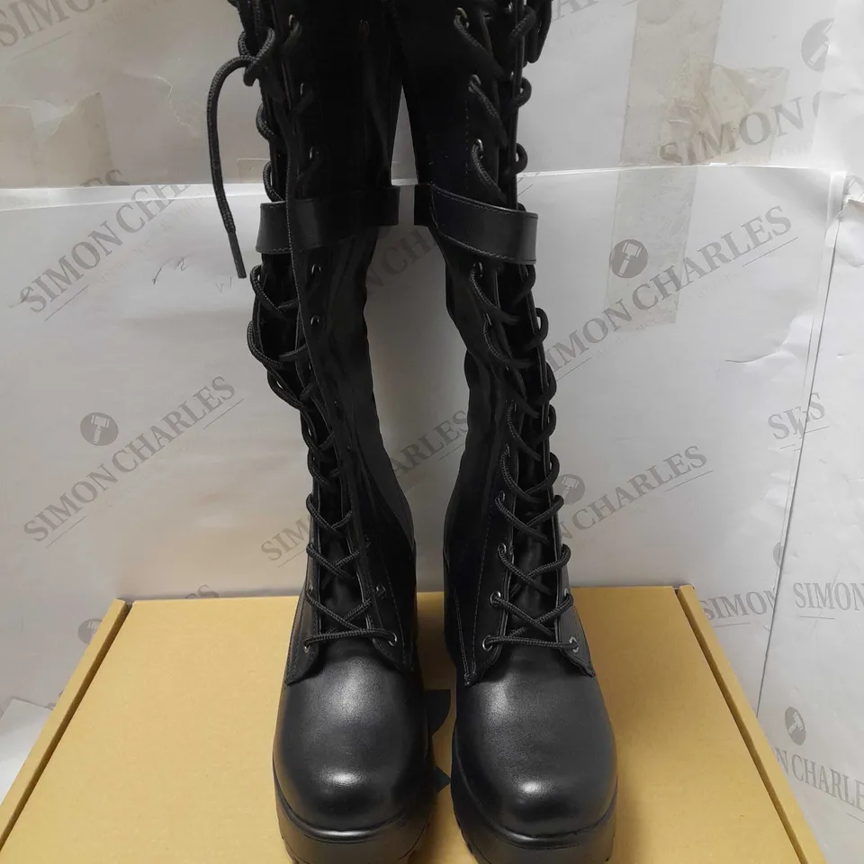 KOI CYRAX CHUNKY KNEE HIGH BUCKLE BOOTS, BLACK - SIZE 4