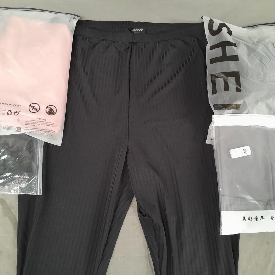 BOX OF APPROXIMATELY 20 ASSORTED CLOTHING AND FASHION ITEMS IN VARIOUS STYLES, SIZES, AND COLOURS - COLLECTION ONLY