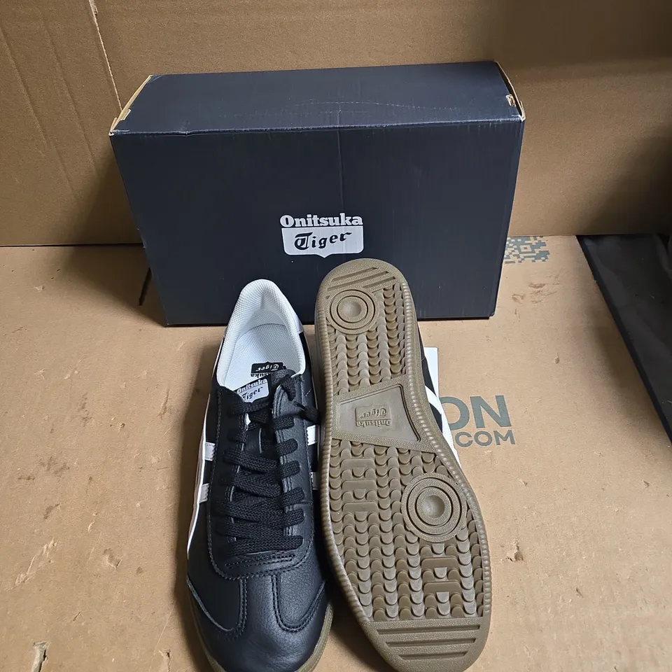 ONITSUKA TIGER SNEAKERS – BLACK/WHITE, MEN'S FOOTWEAR - UK SIZE 8.5