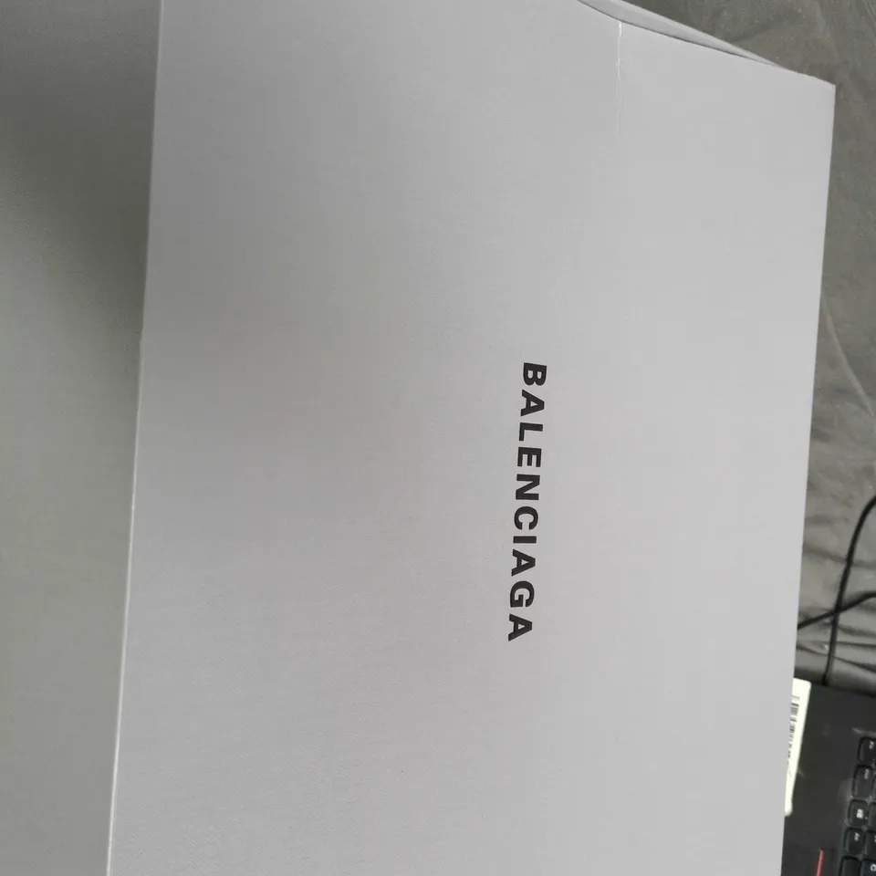 Balenciaga Pink Leather Handbag – Boxed