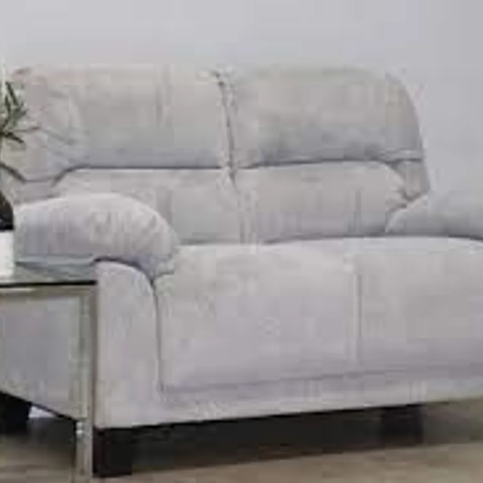 BOXED DESIGNER KENTON SMAL LIGHT GREY DOTTED CORD FABRIC 3 SEATER SOFA (1 BOX)