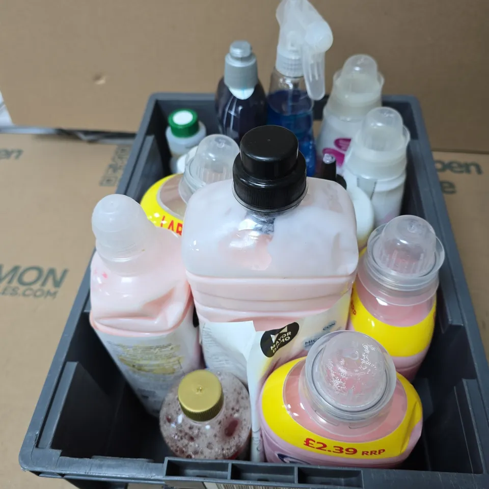 APPROXIMATELY 14 ASSORTED HOUSEHOLD LIQUIDS INCLUDING COMFORT FRESH , JOINT & JOIST ADHESIVE AND FABULOSA MULTI PURPOSE CLEANER