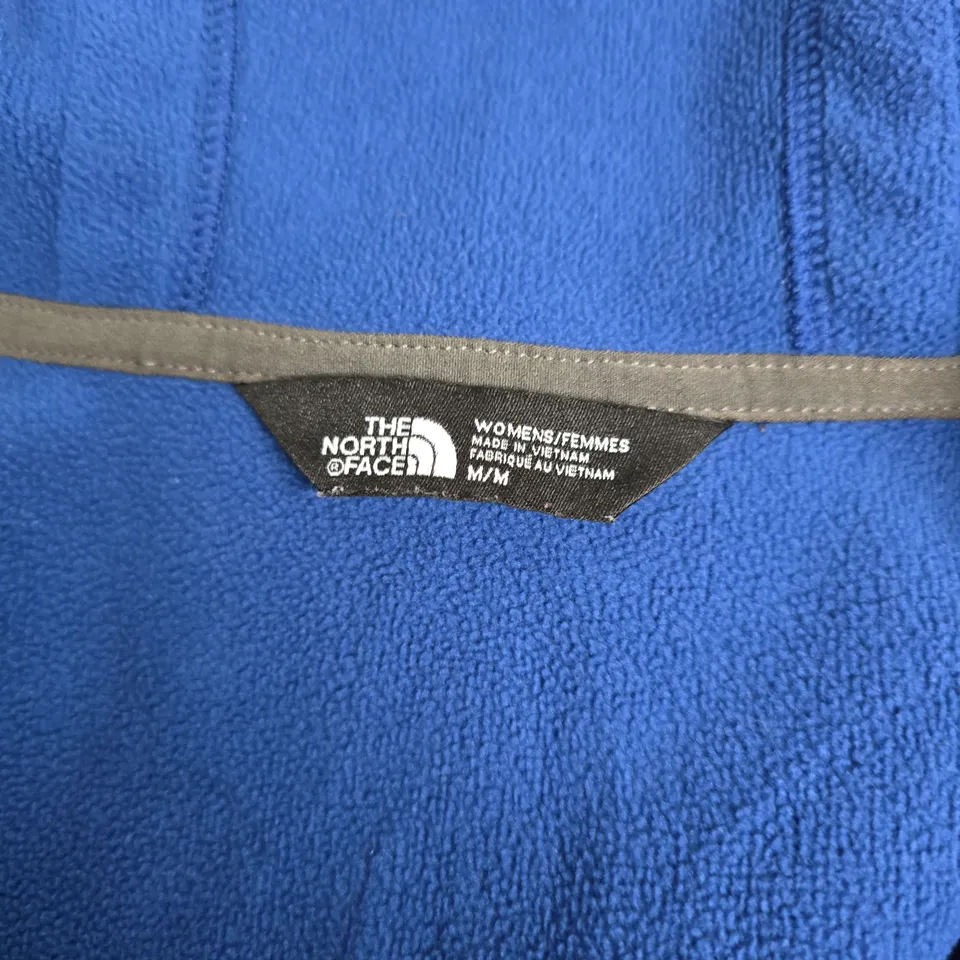 THE NORTH FACE WOMEN'S FLEECE ZIP HOODIE – BLUE, SIZE M