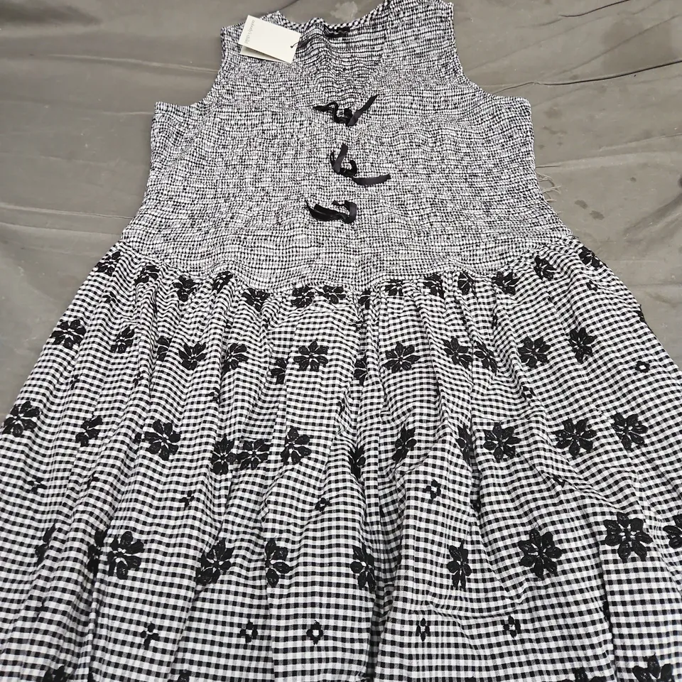 NOBODYS CHILD LUISA MIDI DRESS - SIZE 18