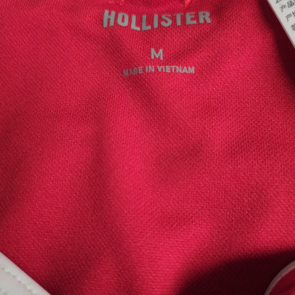 HOLLISTER WOMEN'S SWIM BOTTOMS – RED WITH WHITE TRIM, CHEEKY FIT, SIZE M