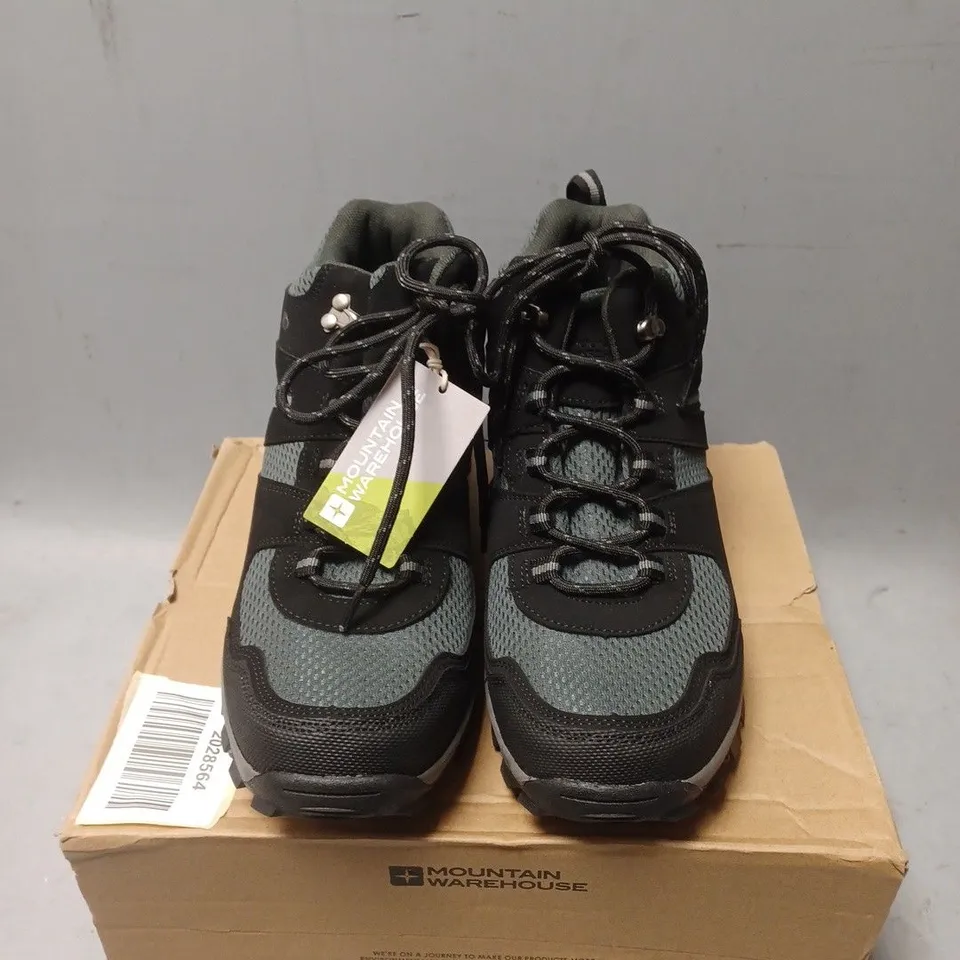 BOXED PAIR OF MOUNTAIN WAREHOUSE MCLEOD WOMENS WIDE FIT WALKING BOOTS - UK SIZE 6