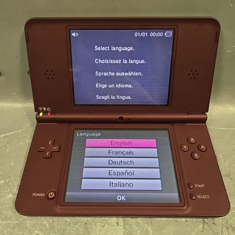 NINTENDO DS XL