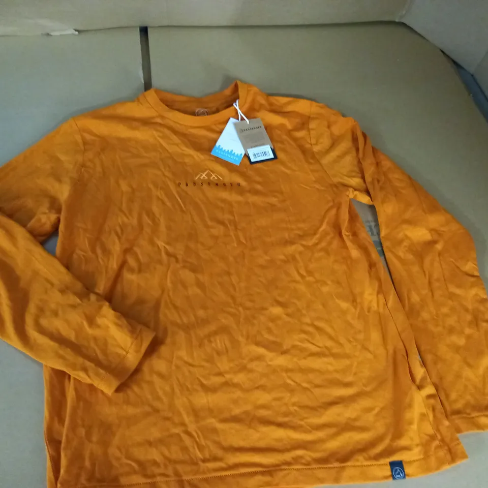 PASSENGER NEW FOREST L/S SHIRT IN ORANGE - S