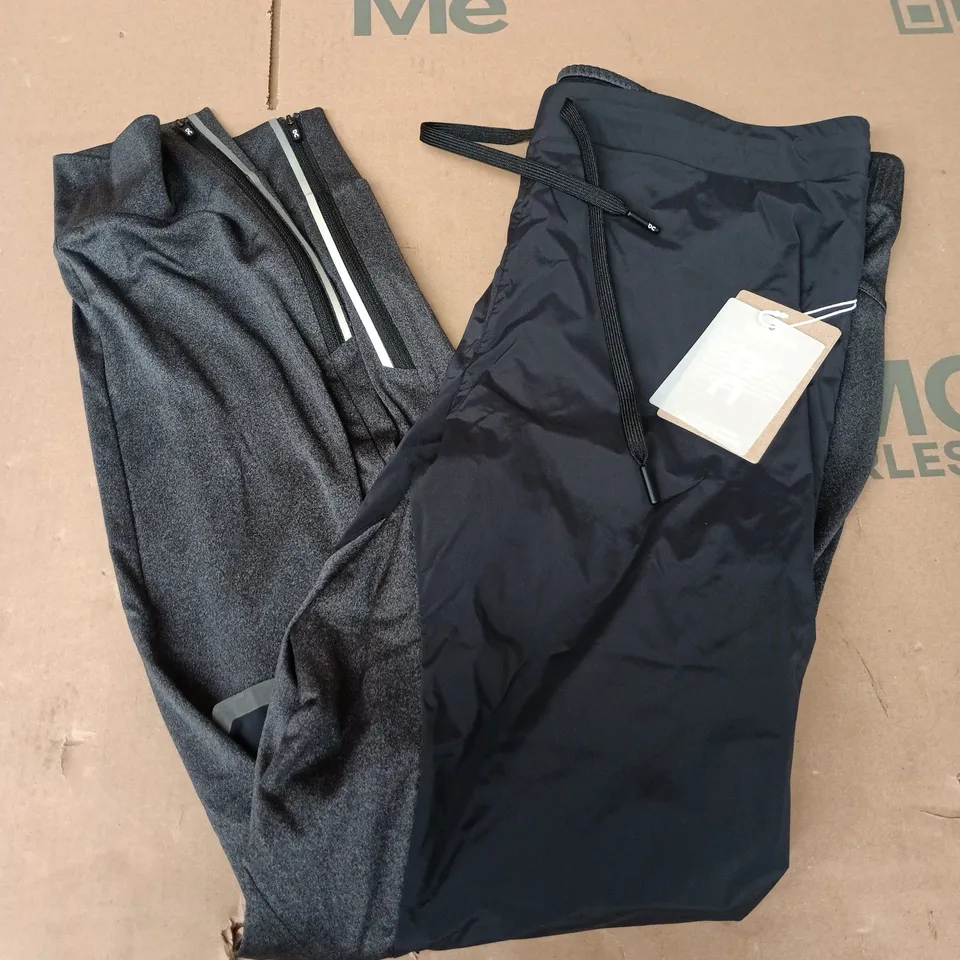 ON WOMENS WEATHER PANTS IN BLACK - MEDIUM
