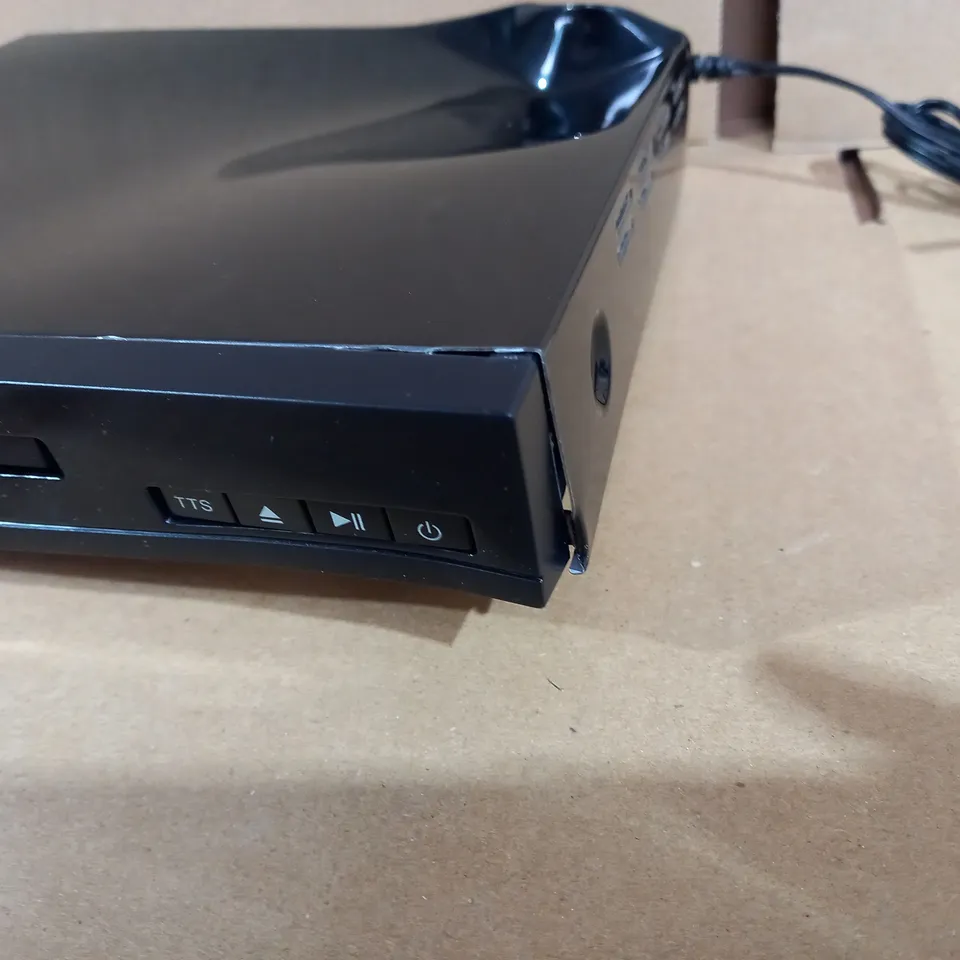 ONN HDMI DVD PLAYER WITH REMOTE