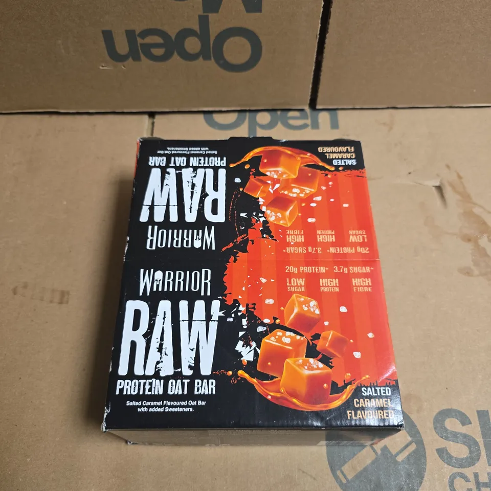 WARRIOR RAW SALTED CARAMEL FLAVOURED PROTEIN OAT BAR