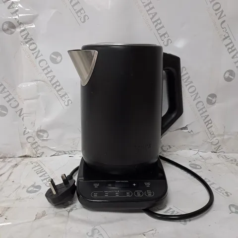 BOXED NINJA PERFECT TEMPERATURE KETTLE KT200UK