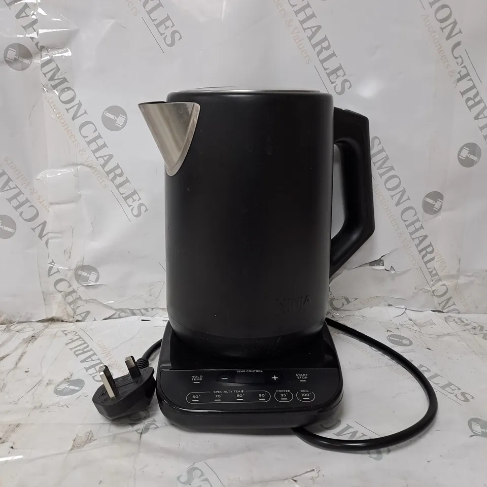 BOXED NINJA PERFECT TEMPERATURE KETTLE KT200UK