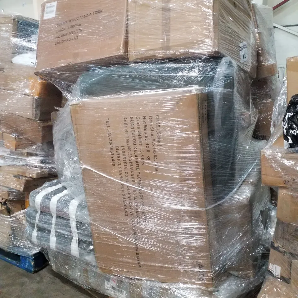 PALLET CONTAINING ASSORTED PRODUCTS INCLUDING RECTANGULAR DINING TABLE, MATTRESS & FURNITURE PARTS