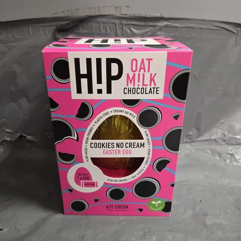 BOX OF 5 HIP OAT MILK CHOCOLATE COOKIES NO CREAM EASTER EGG 160G