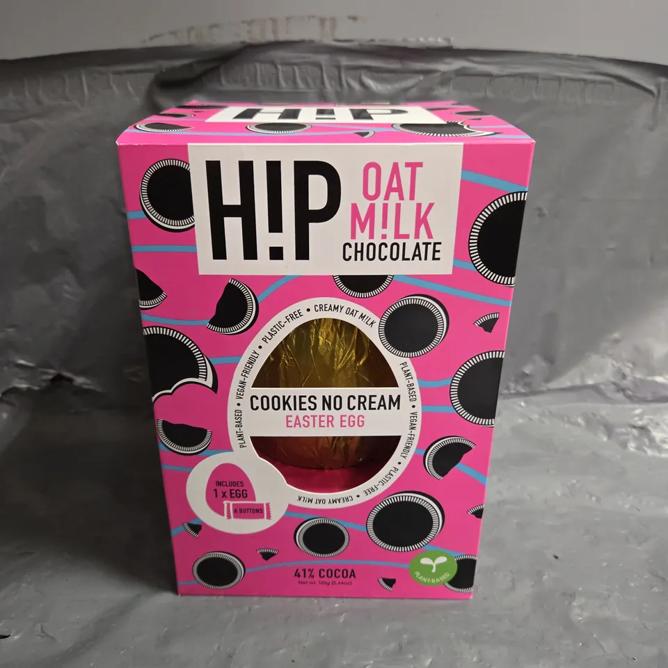 BOX OF 5 HIP OAT MILK CHOCOLATE COOKIES NO CREAM EASTER EGG 160G