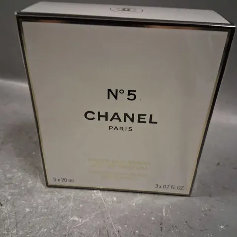 BOXED AND SEALED CHANEL NO5 TWIST AND SPRAY EAU DE PARFUM 3 X 20ML