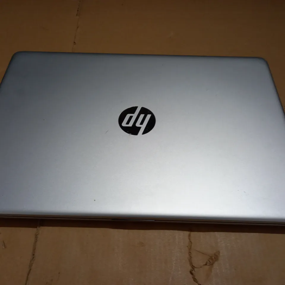 HP AMD RYZEN 3 LAPTOP IN SILVER - 15S-EQ1516SA 