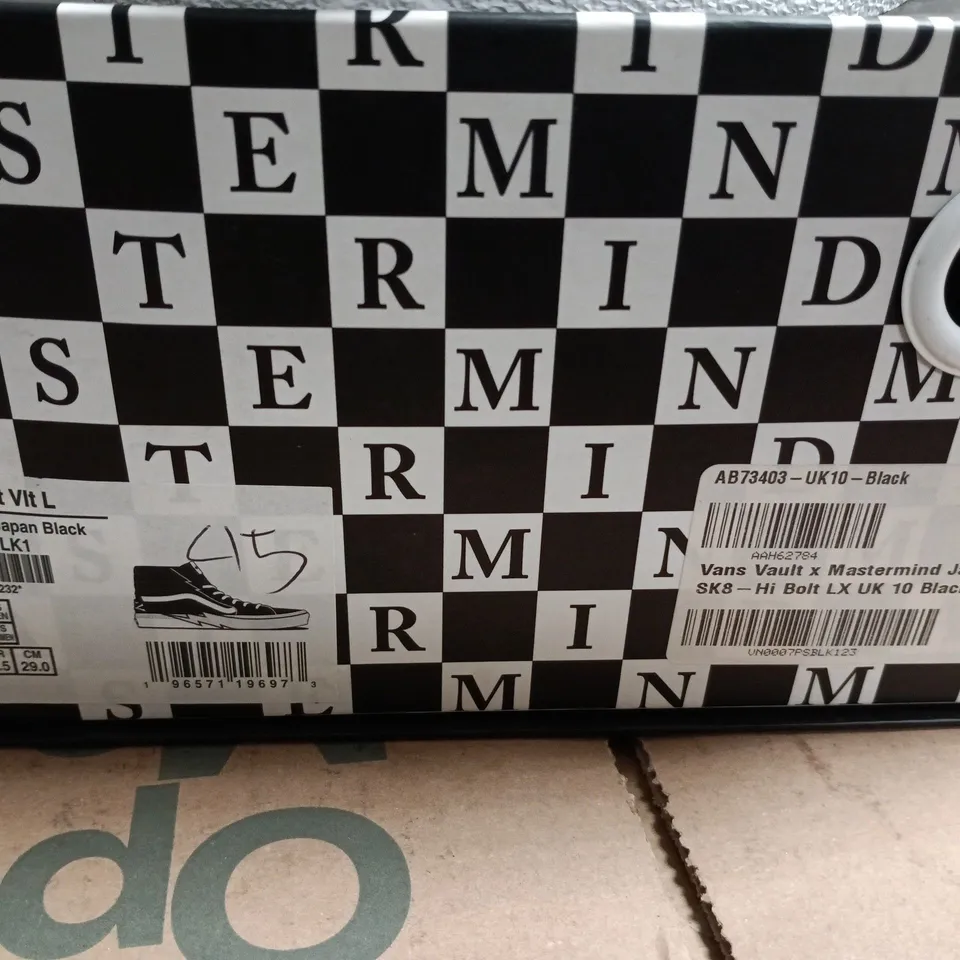 VANS VAULT X MASTERMIND JAPAN SK8-HI BOLT LX TRAINERS – BLACK, UK 10