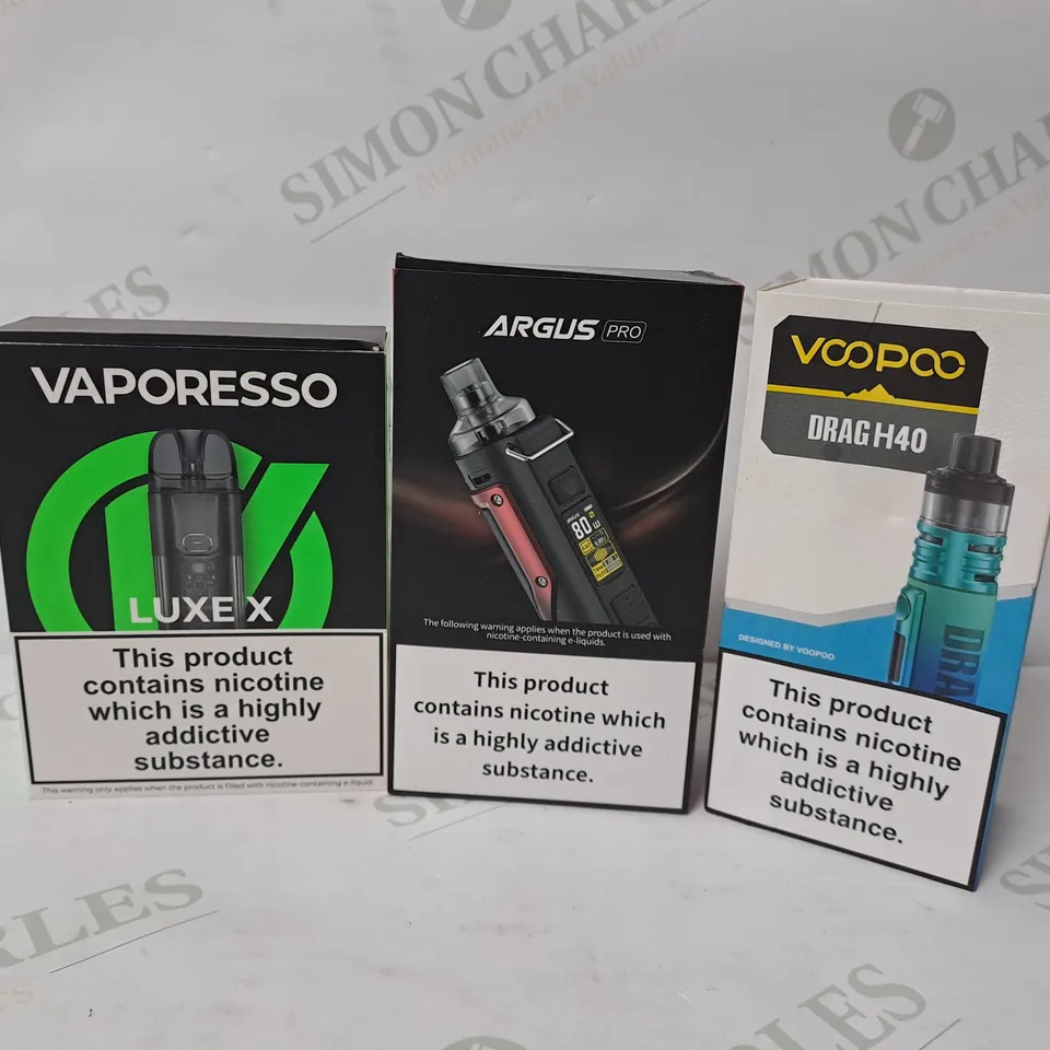 APPROXIMATELY 10 ASSORTED E-CIGARETTE PRODUCTS TO INCLUDE VOOPOO ARGUS PRO, VAPORESSO, LUXE X, VOOPOO DRAG H40