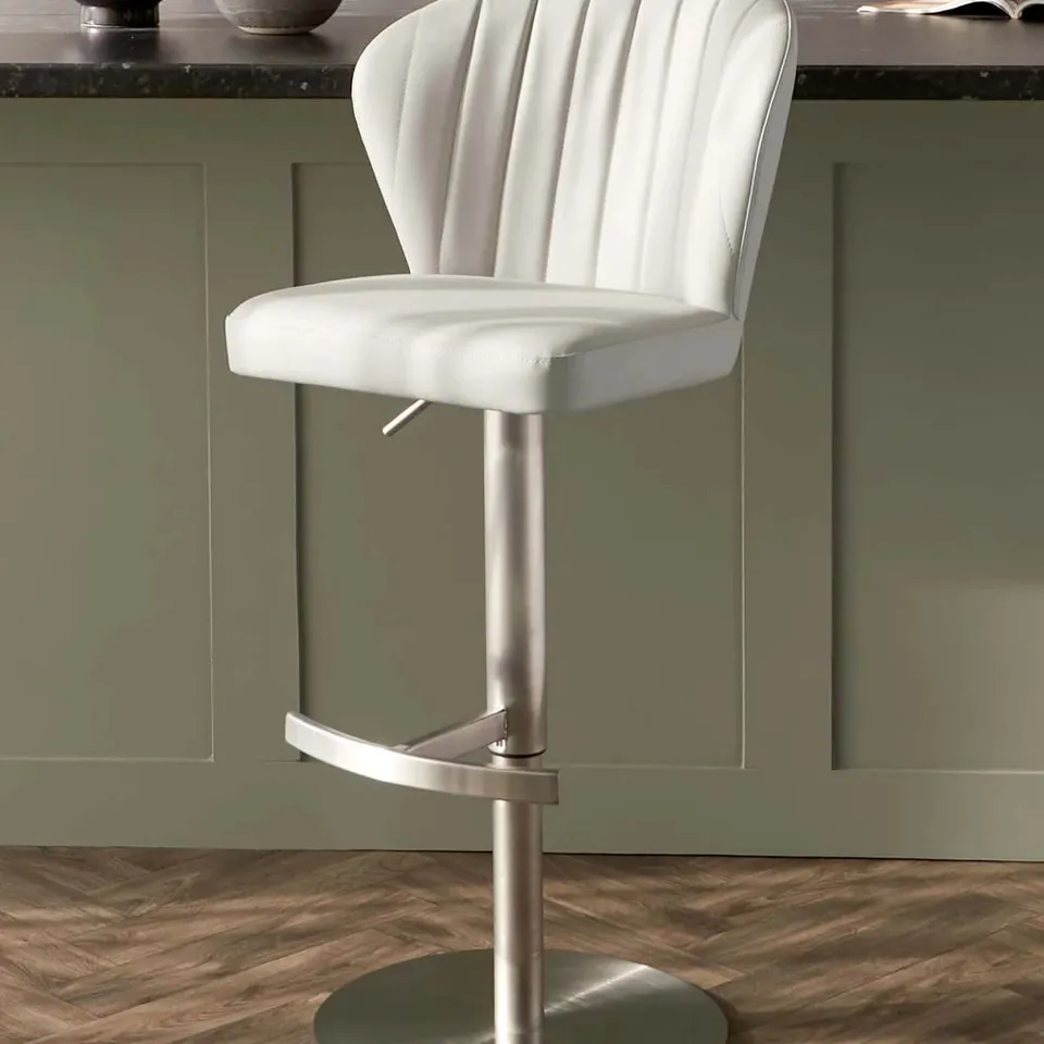 BOXED DANETTI HARPER LIGHT GREY FAUX LEATHER GAS LIFT BAR STOOL