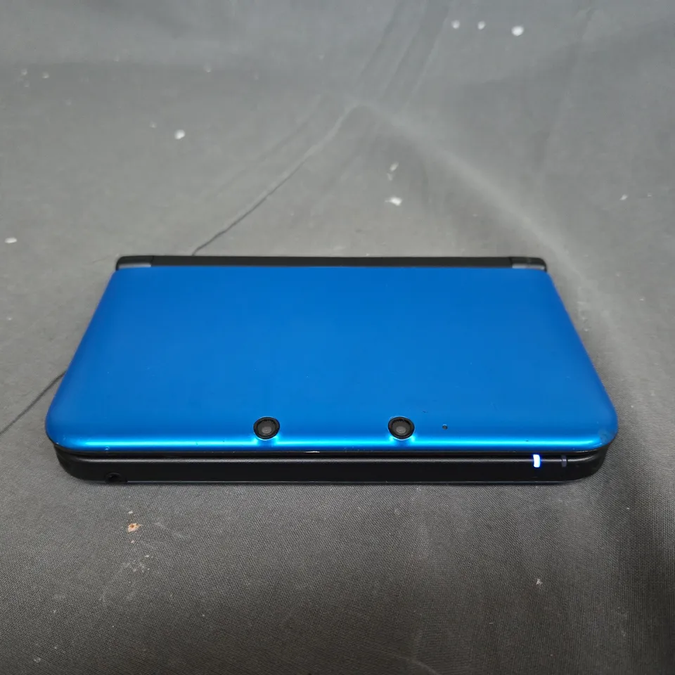 NINTENDO 3DS XL