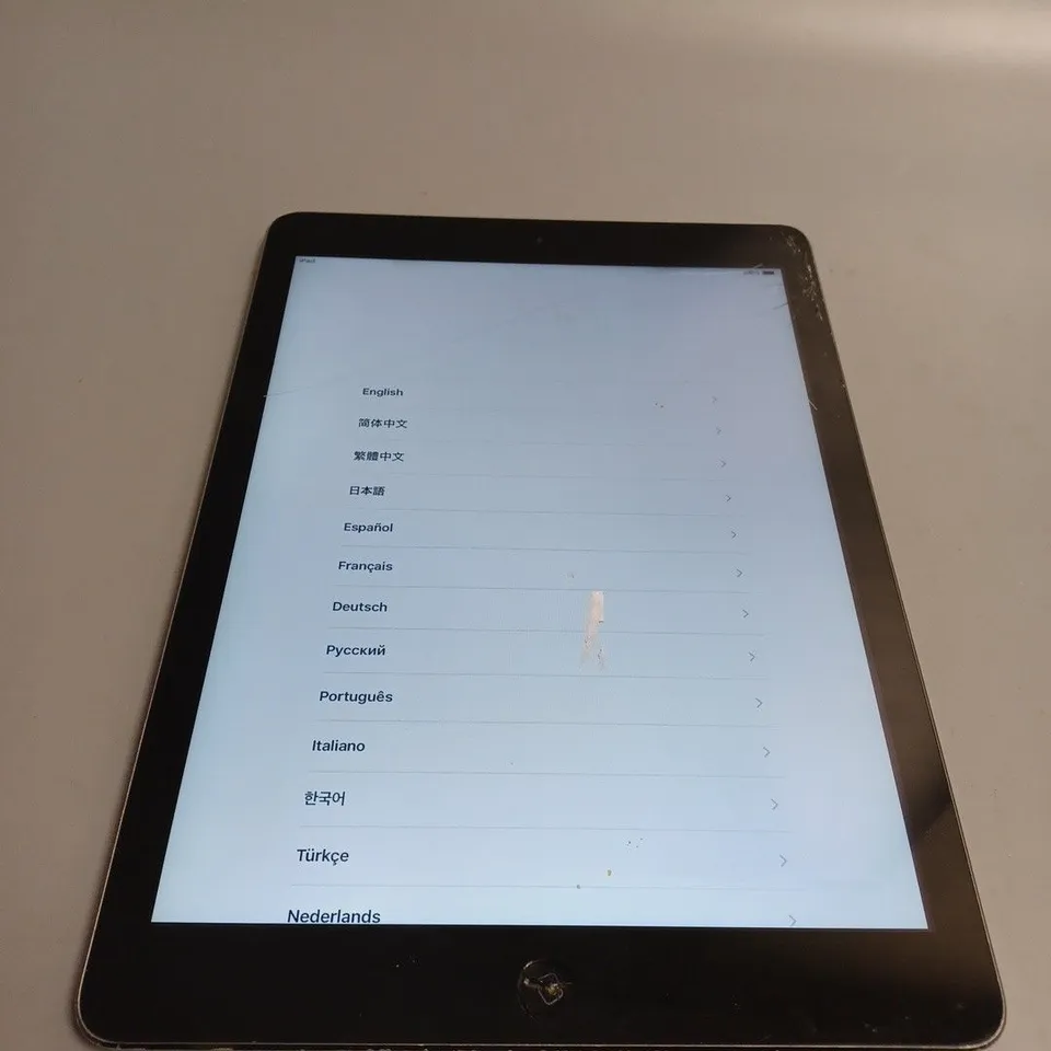 APPLE IPAD AIR 