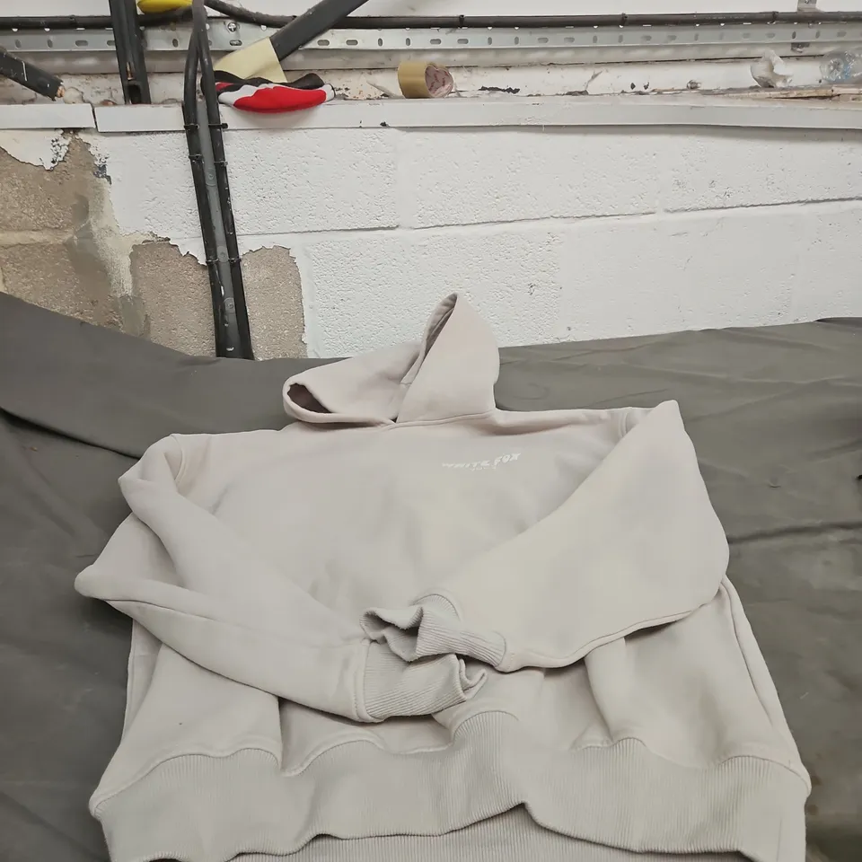 WHITE FOX WOMEN'S HOODIE AND JOGGERS , SIZE S