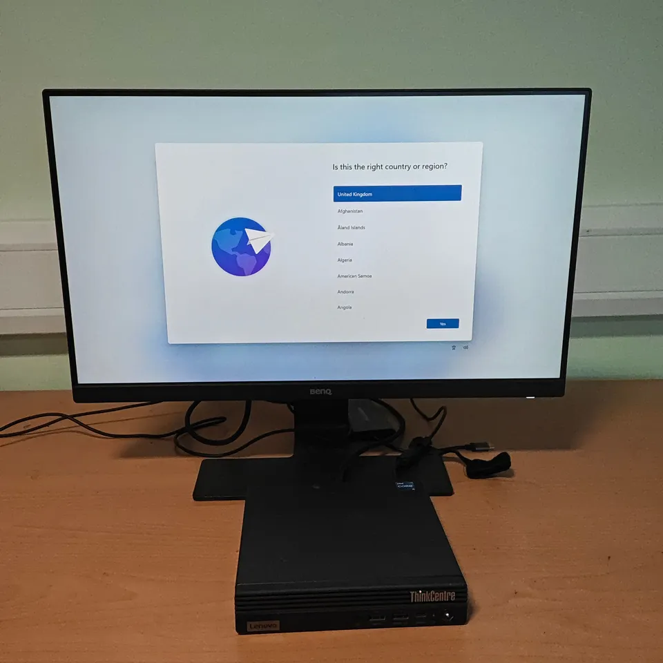 UNBOXED LENOVO THINKCENTRE M70Q GEN 5 INTEL CORE I5 256GB MINI COMPUTER