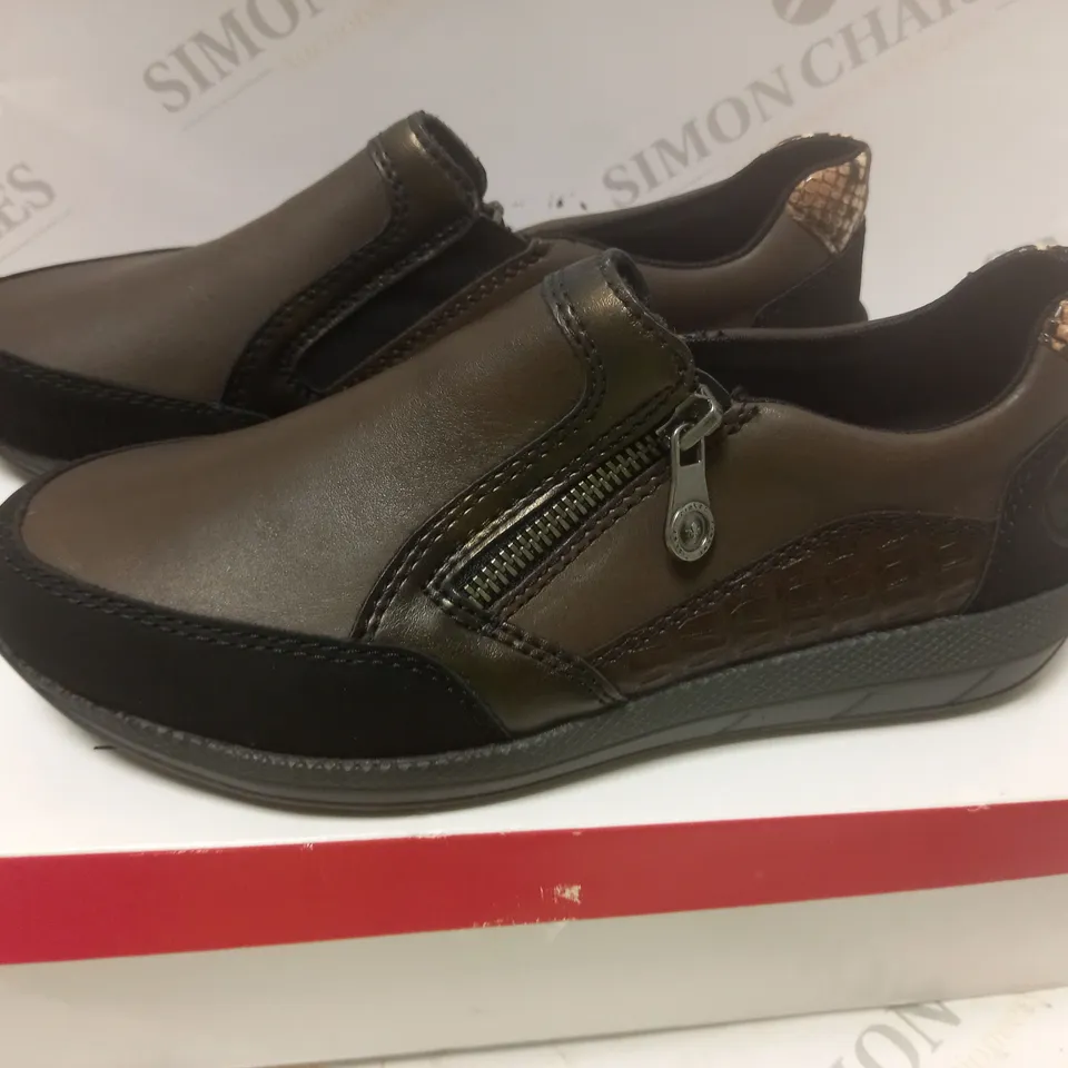 BOXED RIEKER TRAINER BROWN - SIZE 5