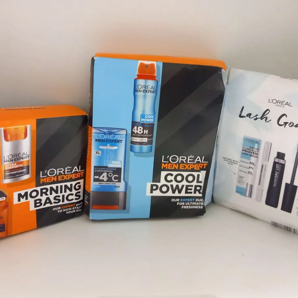 FIVE ASSORTED L'OREAL PRODUCTS TO INCLUDE; COOL POWDER, MORNING BASCIS AND LASH GOALS