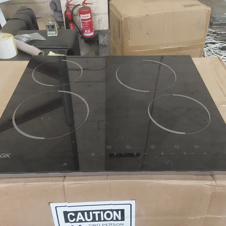 LOGIK LCHOBTC23 CERAMIC HOB