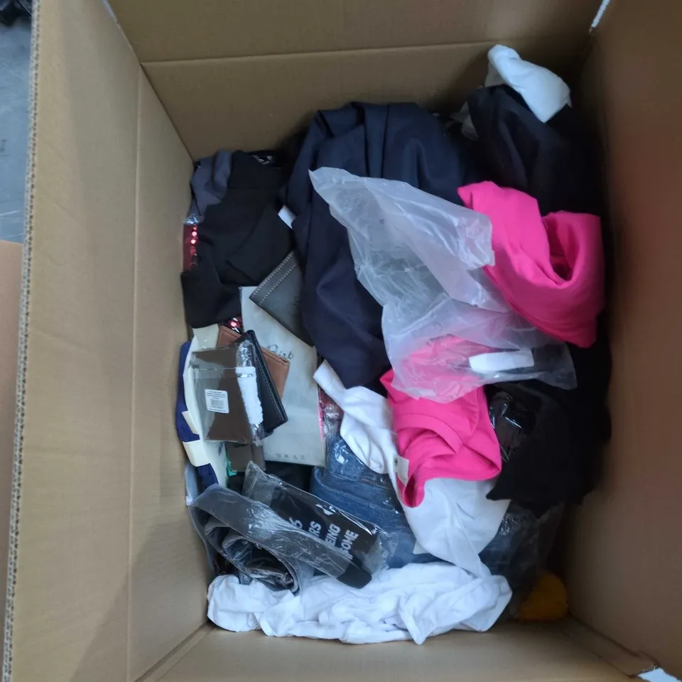 BOX OF APPROXIMATELY 20 ASSORTED CLOTHING ITEMS TO INCLUDE: BLACK HANDBAG AND NIKE WALLET